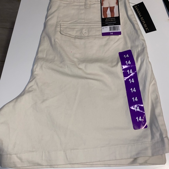 Banana Republic  white Shorts - Picture 7 of 9